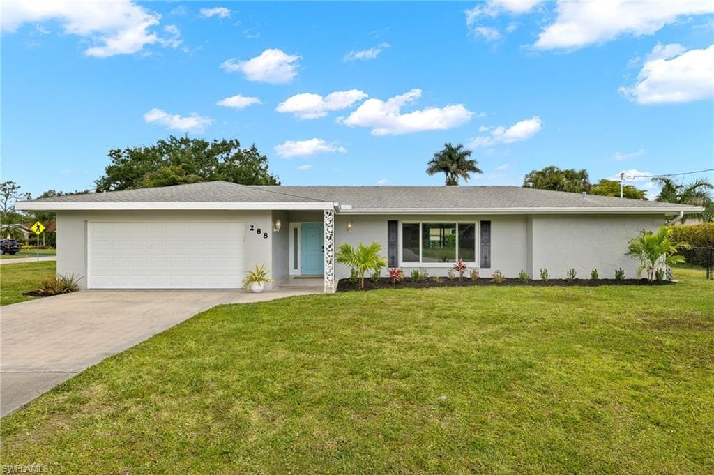 288 Cypress WAY W NAPLES, FL 34110