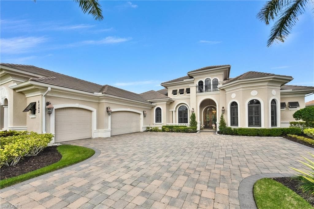 4262 Deephaven LN NAPLES, FL 34119