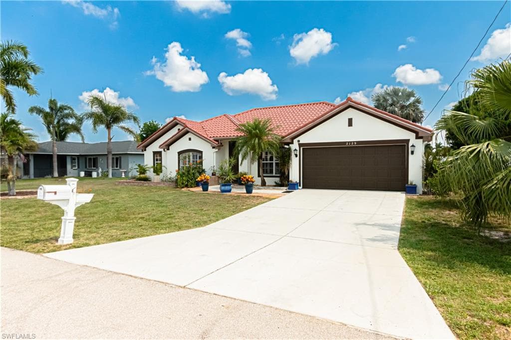 2129 9th TER CAPE CORAL, FL 33990