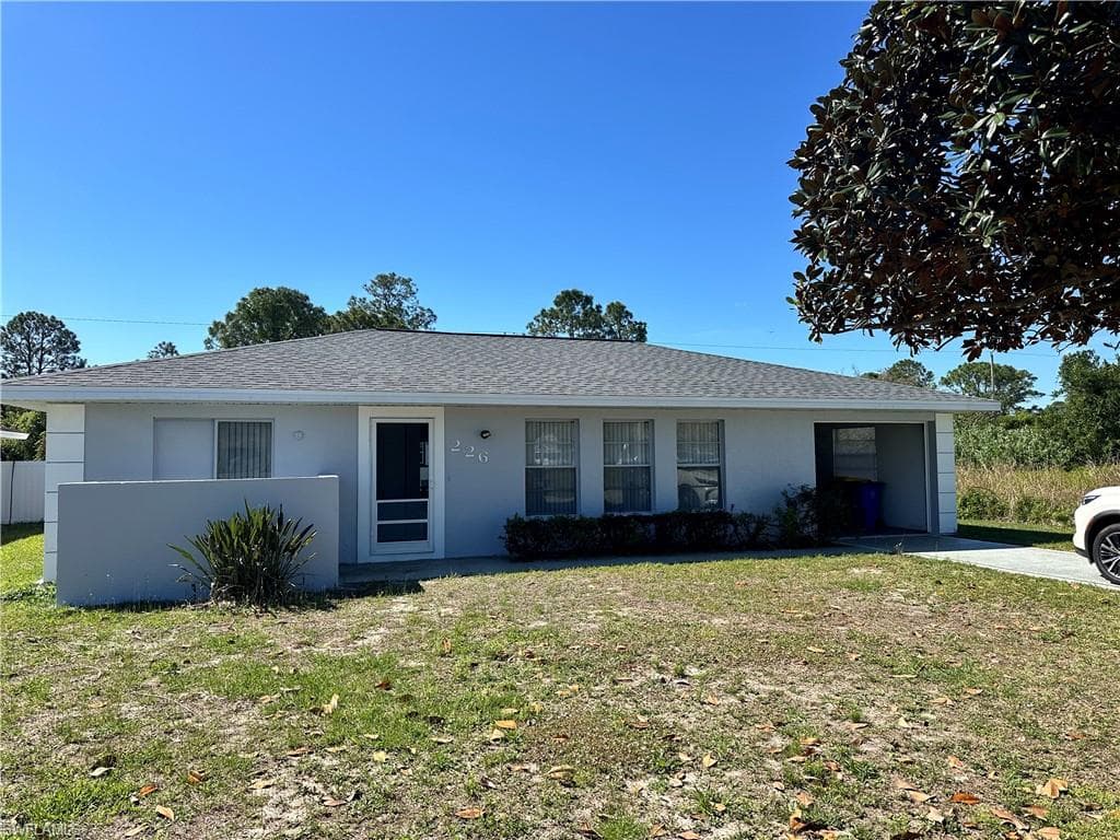 226 Thrush AVE SEBRING, FL 33870