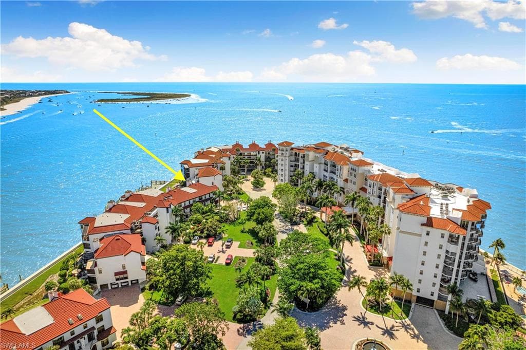 503 La Peninsula BLVD 503 NAPLES, FL 34113