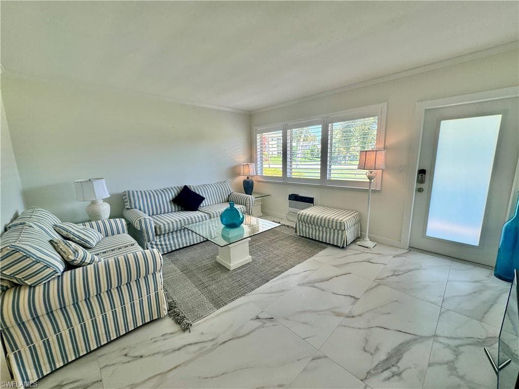 473 12th AVE S B7 NAPLES, FL 34102