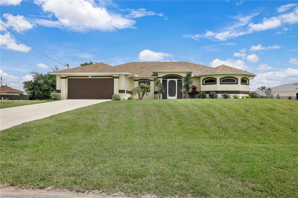2615 NW 4th PL CAPE CORAL, FL 33993