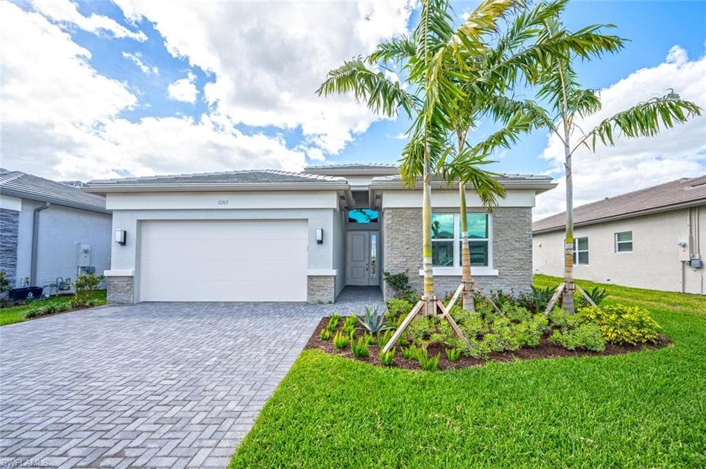 12363 Purple Ficus WAY NAPLES, FL 34120