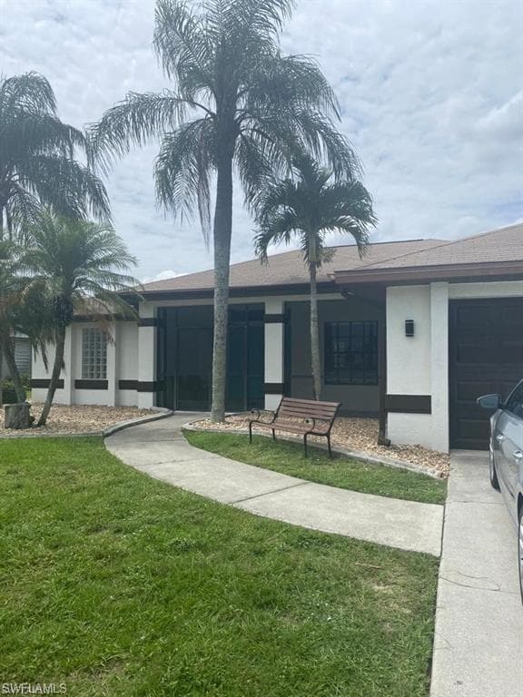 26 Trafalgar PKWY CAPE CORAL, FL 33991