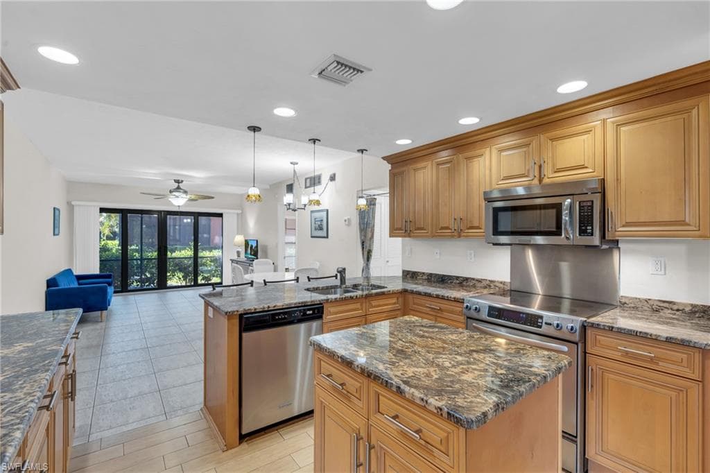 39 Collier BLVD 1-107 MARCO ISLAND, FL 34145