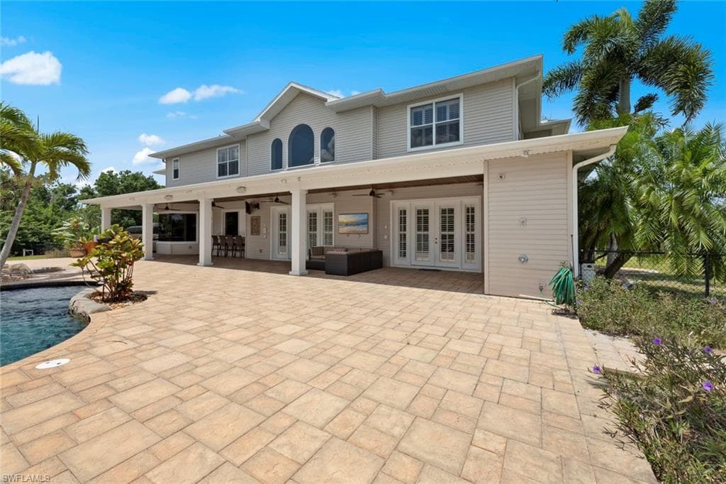 5595 Riverside DR PUNTA GORDA, FL 33982