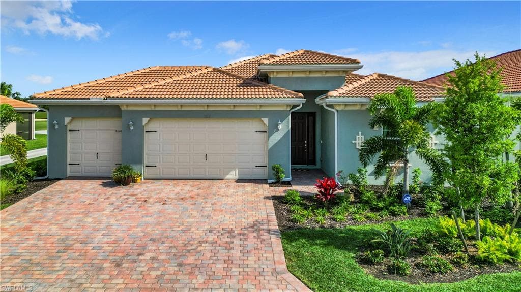 3340 Cherry Palm DR NORTH FORT MYERS, FL 33917