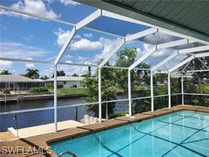 1941 37th ST CAPE CORAL, FL 33904