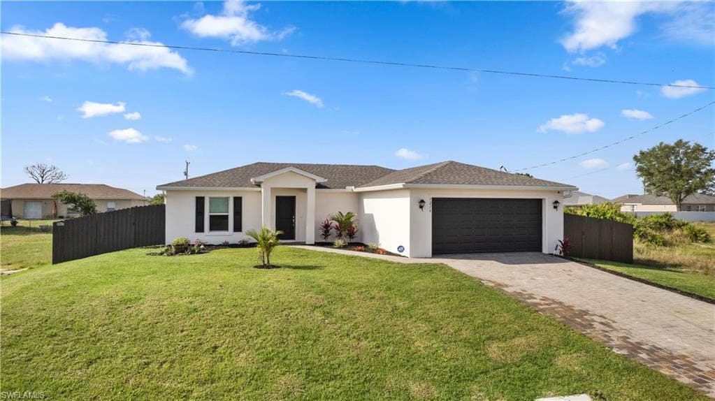 1216 20th TER CAPE CORAL, FL 33993