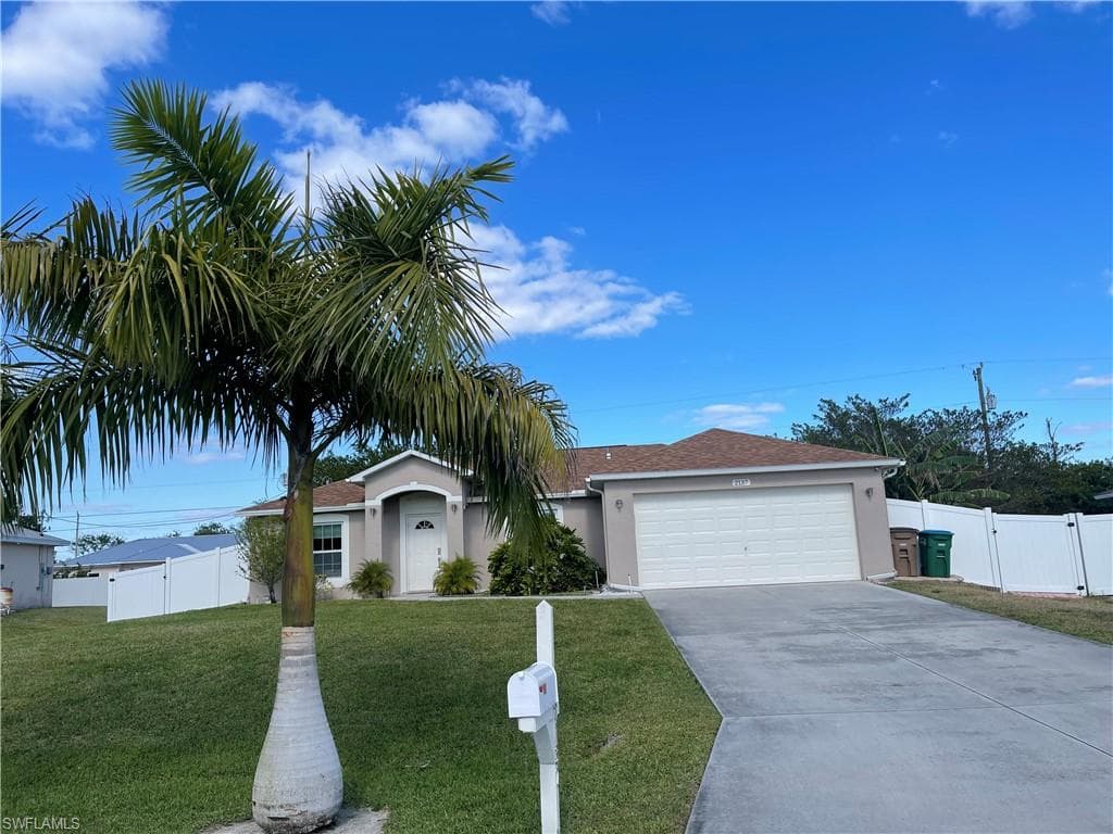 2137 NE 20th TER CAPE CORAL, FL 33909