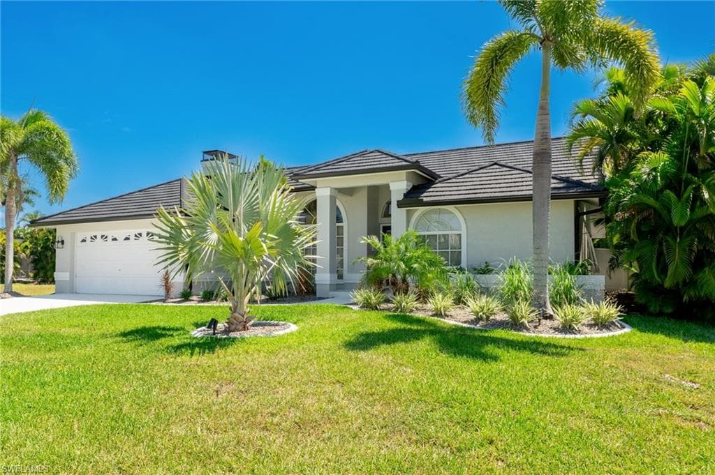 5227 SW 27th PL CAPE CORAL, FL 33914