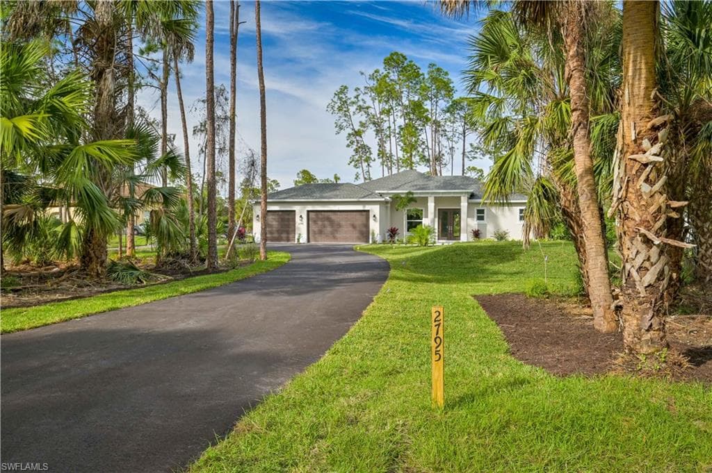 2795 2nd AVE NE NAPLES, FL 34120