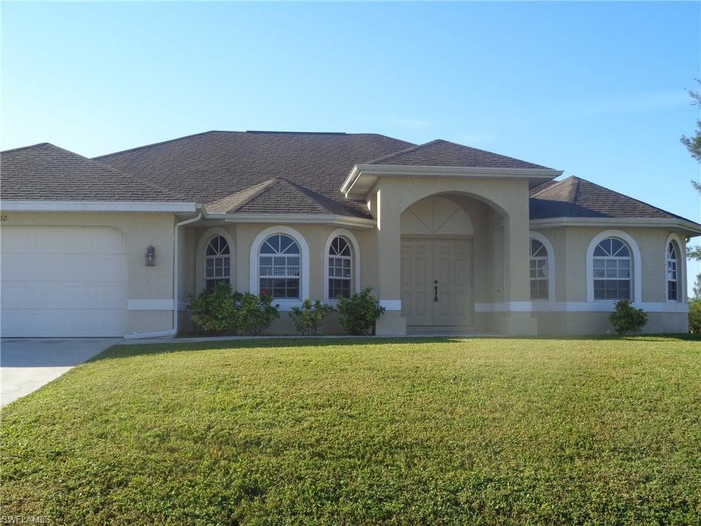120 NE 18th ST CAPE CORAL, FL 33909