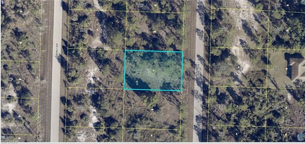 942 Garnet AVE LEHIGH ACRES, FL 33974