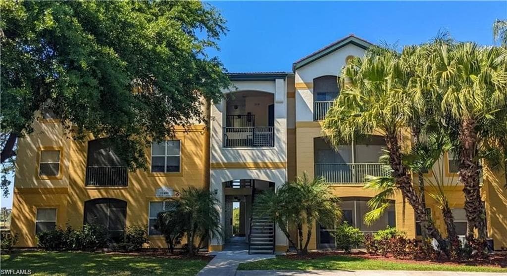 11480 Villa Grand 102 FORT MYERS, FL 33913