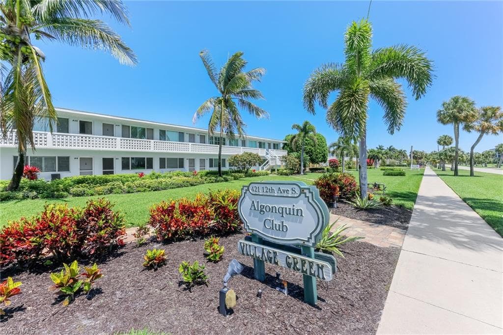 421 12th AVE S A15 NAPLES, FL 34102