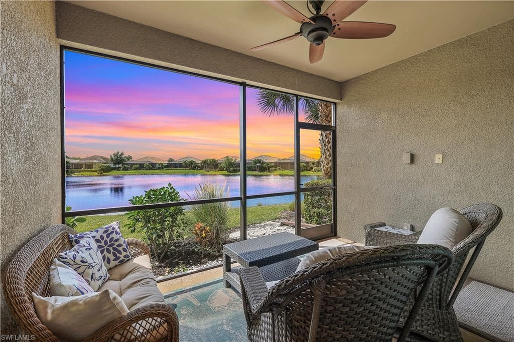 9426 Benvenuto CT 102 NAPLES, FL 34119