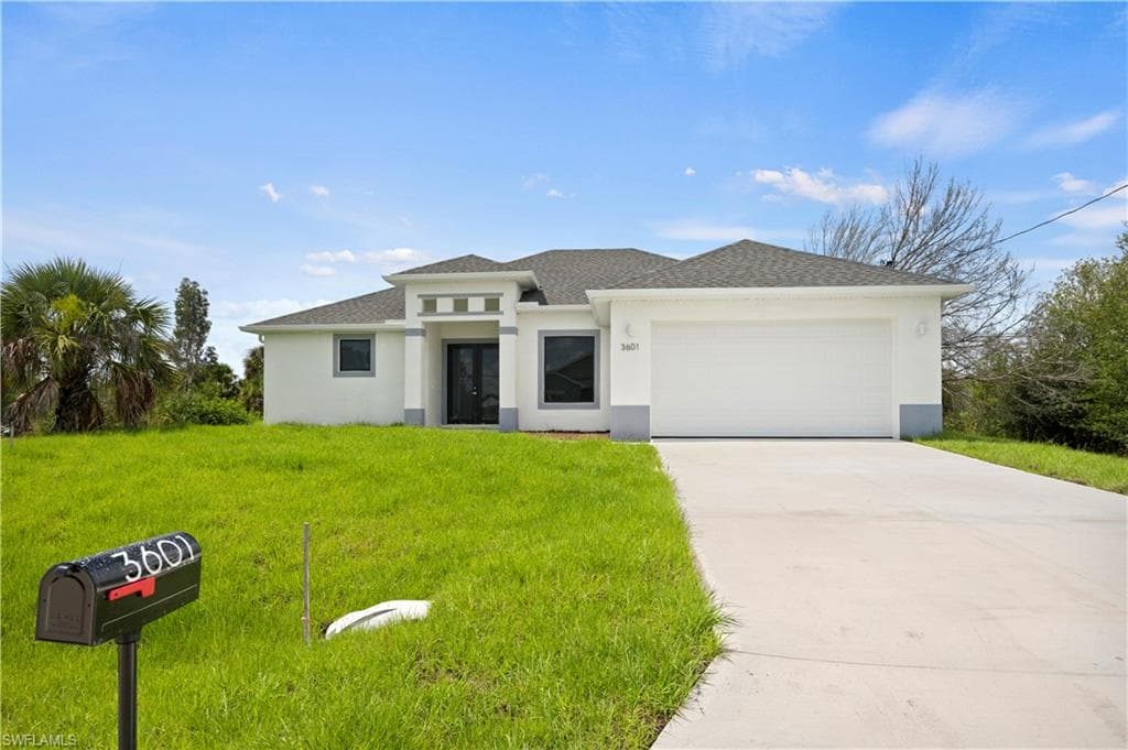 2617 3rd ST SW LEHIGH ACRES, FL 33976