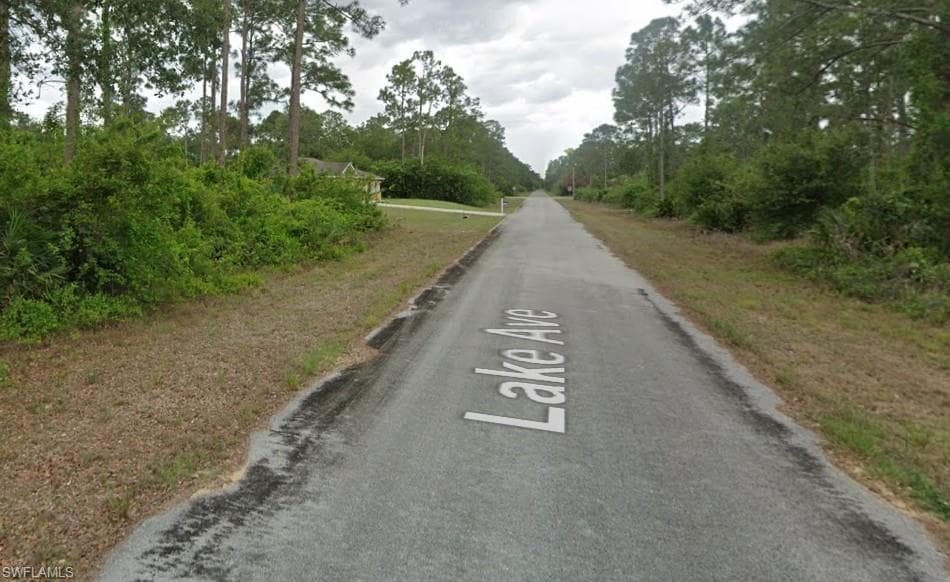 1708 Lake AVE LEHIGH ACRES, FL 33972