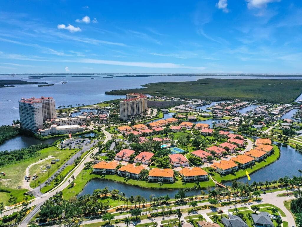 5921 Tarpon Gardens CIR 102 CAPE CORAL, FL 33914