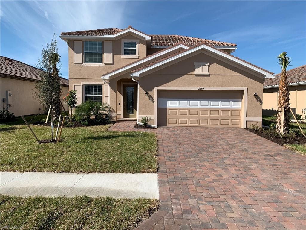 2089 Hamlin ST NAPLES, FL 34120