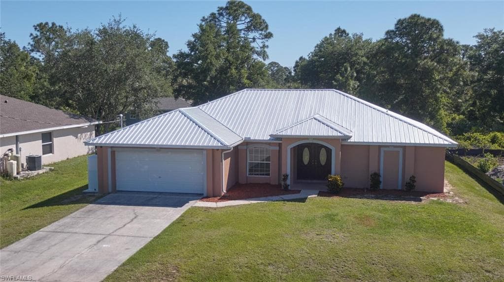 1826 Jacinto AVE LEHIGH ACRES, FL 33972