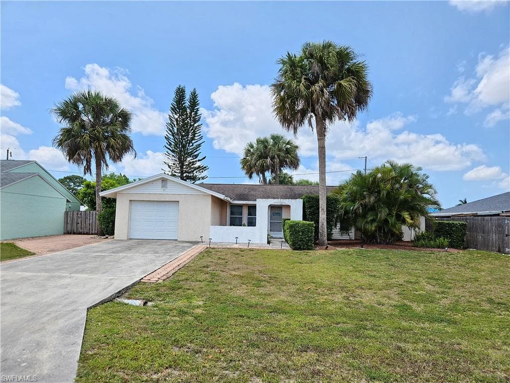 2971 41st ST SW NAPLES, FL 34116