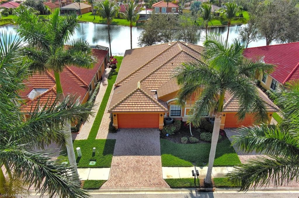 9158 Water Tupelo RD FORT MYERS, FL 33912