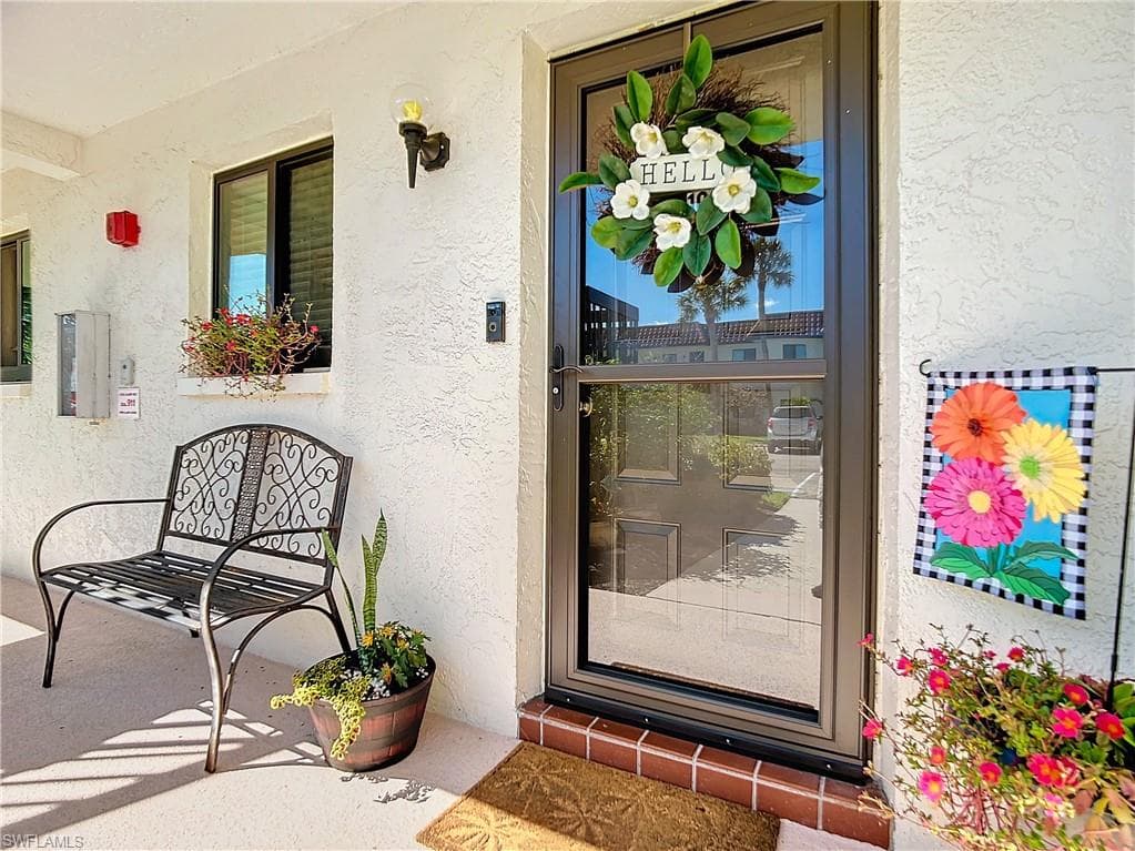 4245 27th CT SW 106 NAPLES, FL 34116