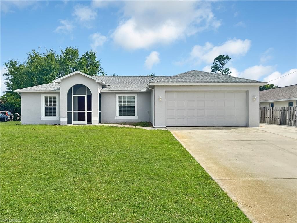 8488 Pittsburgh BLVD FORT MYERS, FL 33967