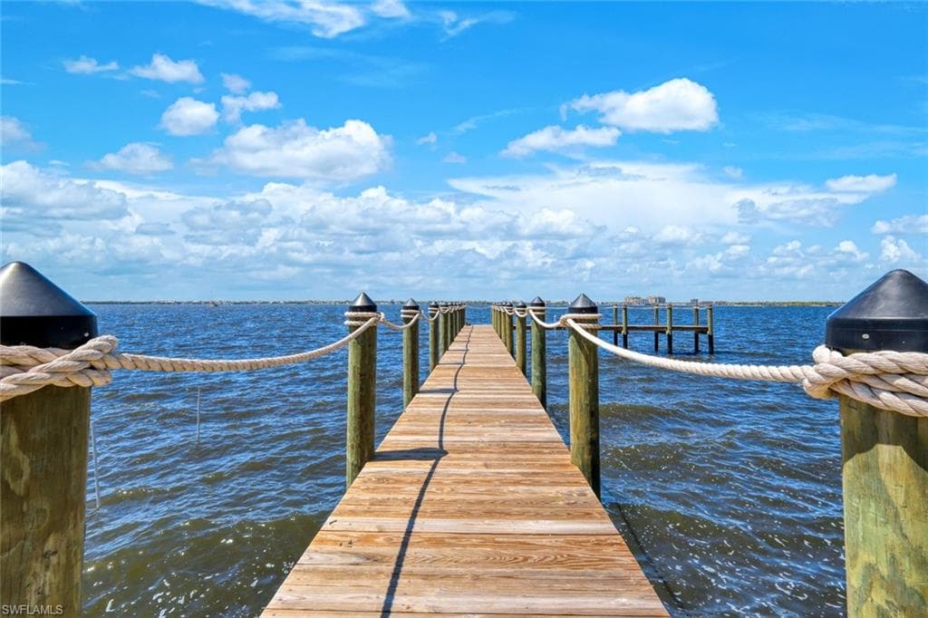 1900 Clifford ST 507 FORT MYERS, FL 33901