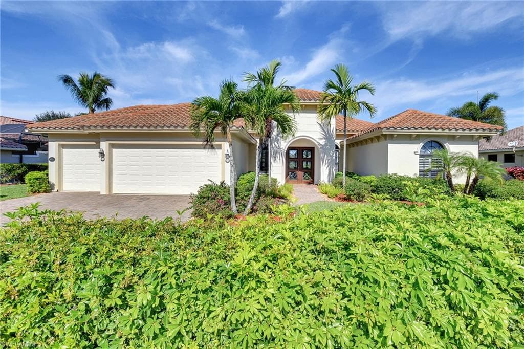 951 Tivoli CT NAPLES, FL 34104