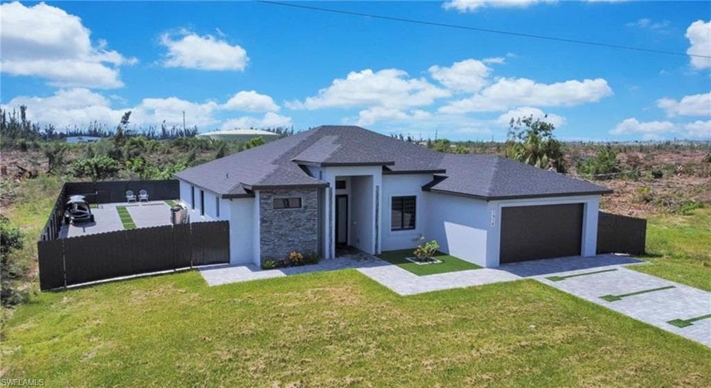 1914 SW 4th ST CAPE CORAL, FL 33991