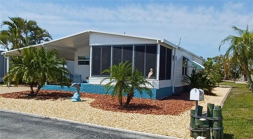 9210 Bonita DR NORTH FORT MYERS, FL 33903