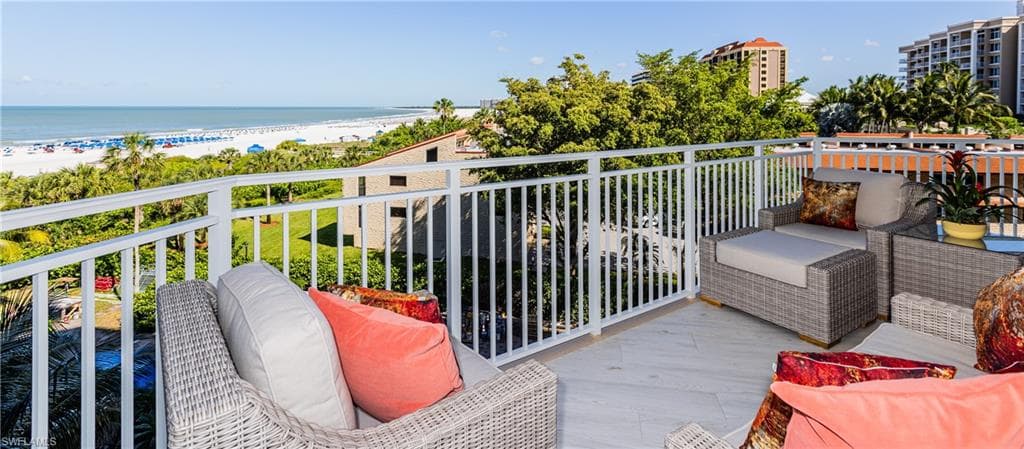 520 Collier BLVD 504 MARCO ISLAND, FL 34145