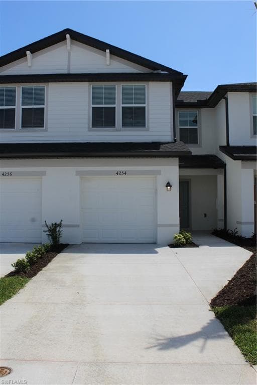 4254 Canova CT NORTH FORT MYERS, FL 33917