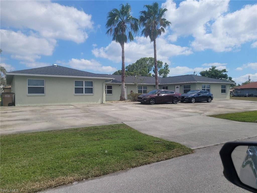 621 SE 13th PL C CAPE CORAL, FL 33990