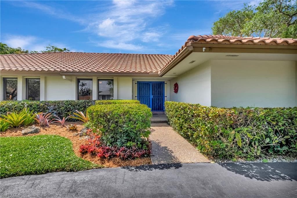 8240 SW 192nd ST CUTLER BAY, FL 33157