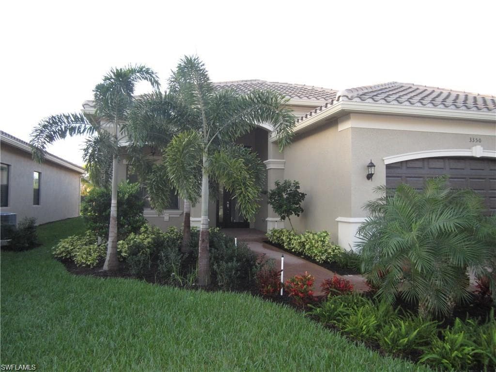 3350 Pacific DR NAPLES, FL 34119