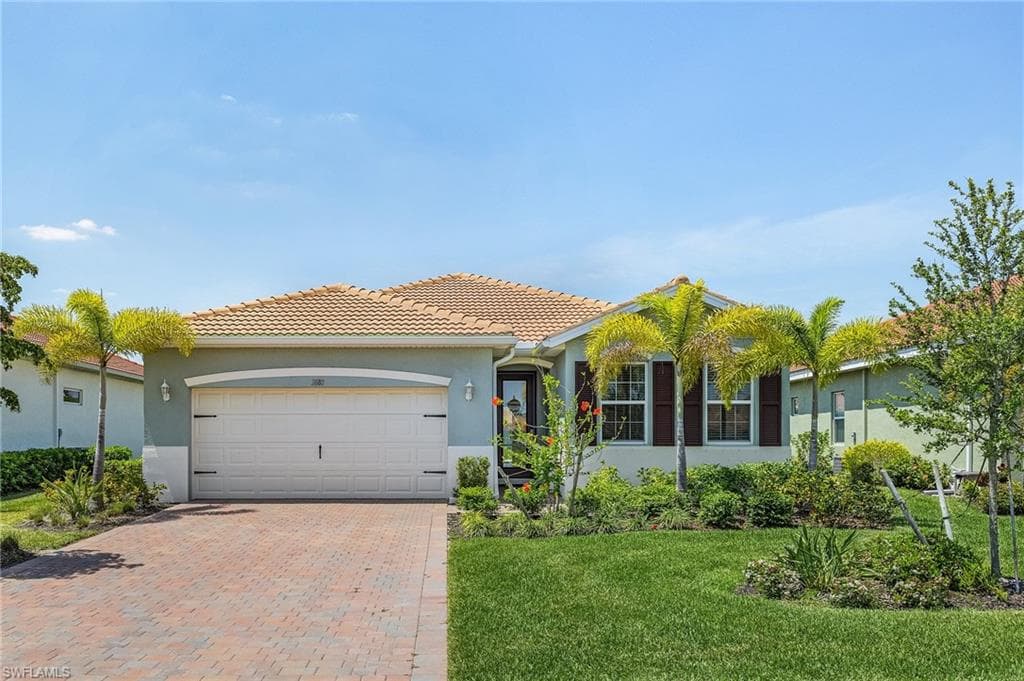 3680 Avenida Del Vera NORTH FORT MYERS, FL 33917