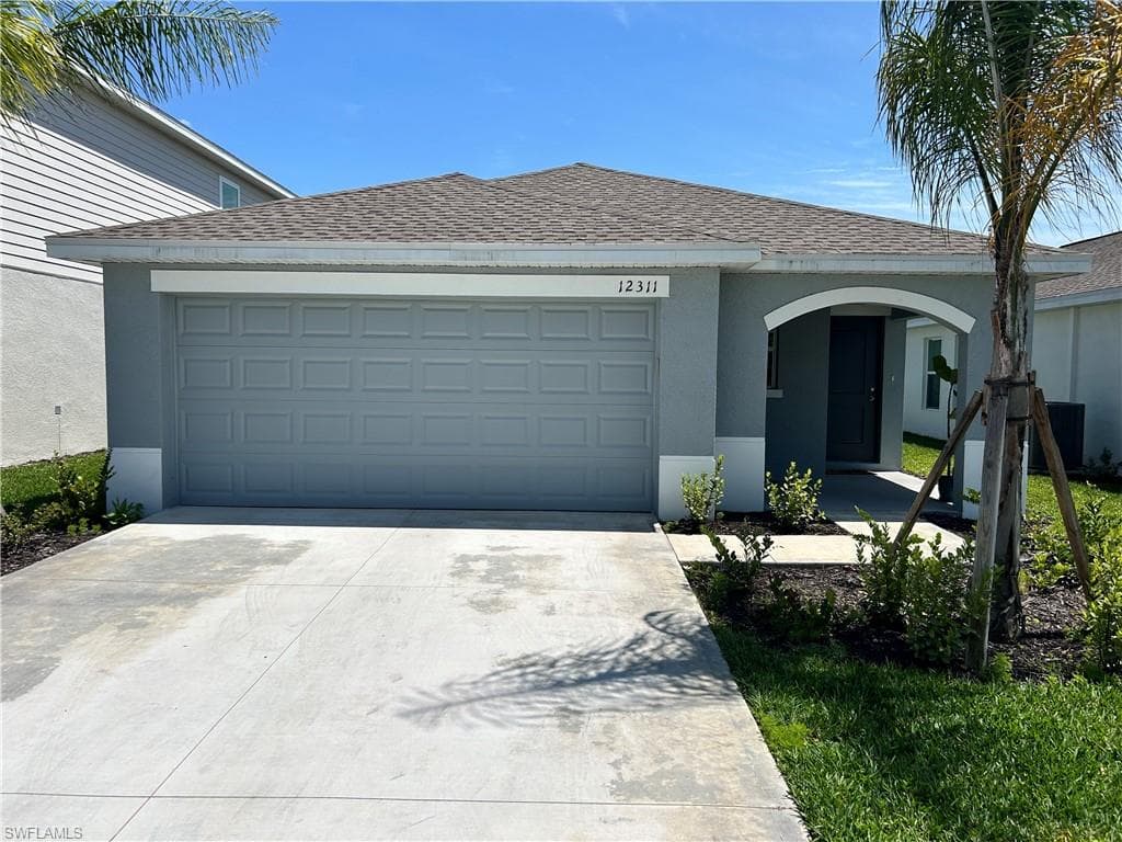 12311 Dakota Ridge PL LEHIGH ACRES, FL 33974