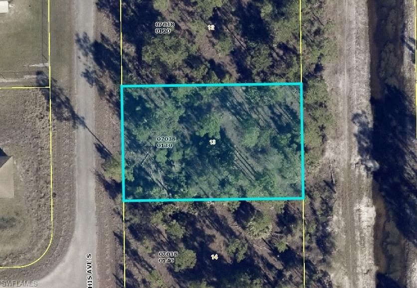 937 Memphis AVE S LEHIGH ACRES, FL 33974