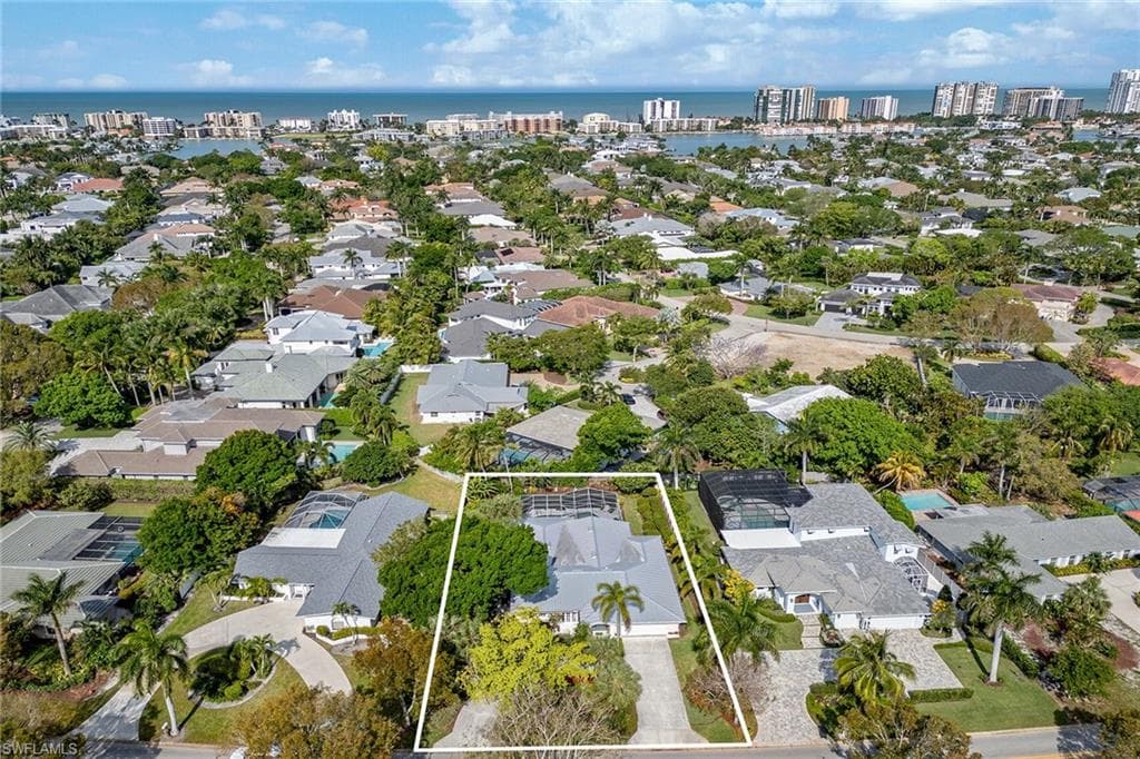 3333 Binnacle DR NAPLES, FL 34103