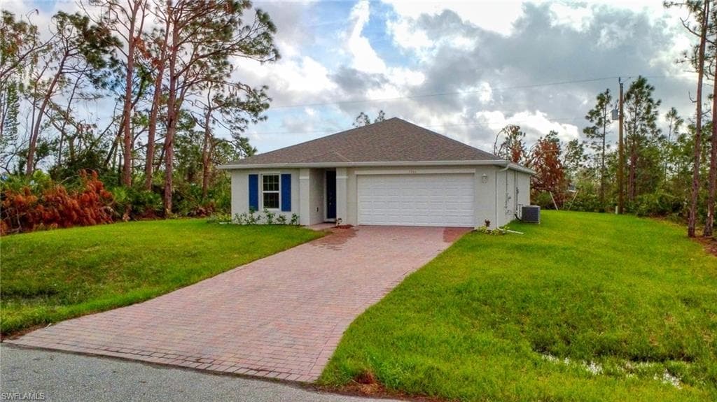 5266 Crestline TER PORT CHARLOTTE, FL 33981
