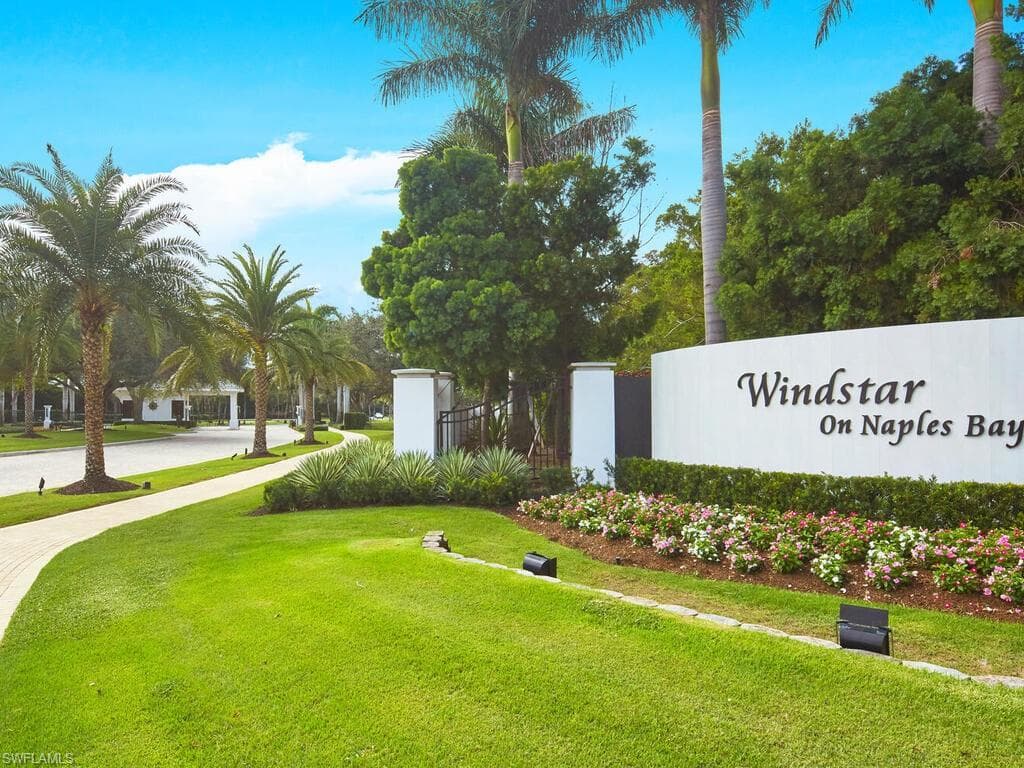 3535 Windjammer CIR 2003 NAPLES, FL 34112
