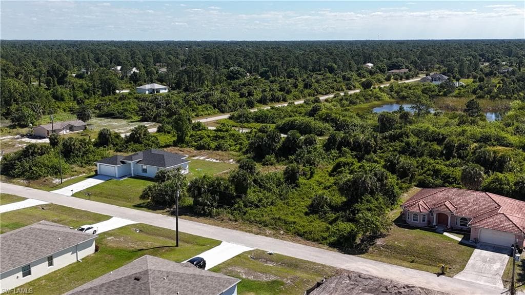 311 Lancelot AVE LEHIGH ACRES, FL 33974