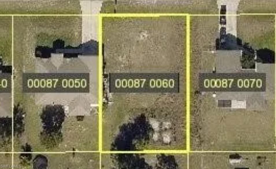 4203 11th ST W LEHIGH ACRES, FL 33971