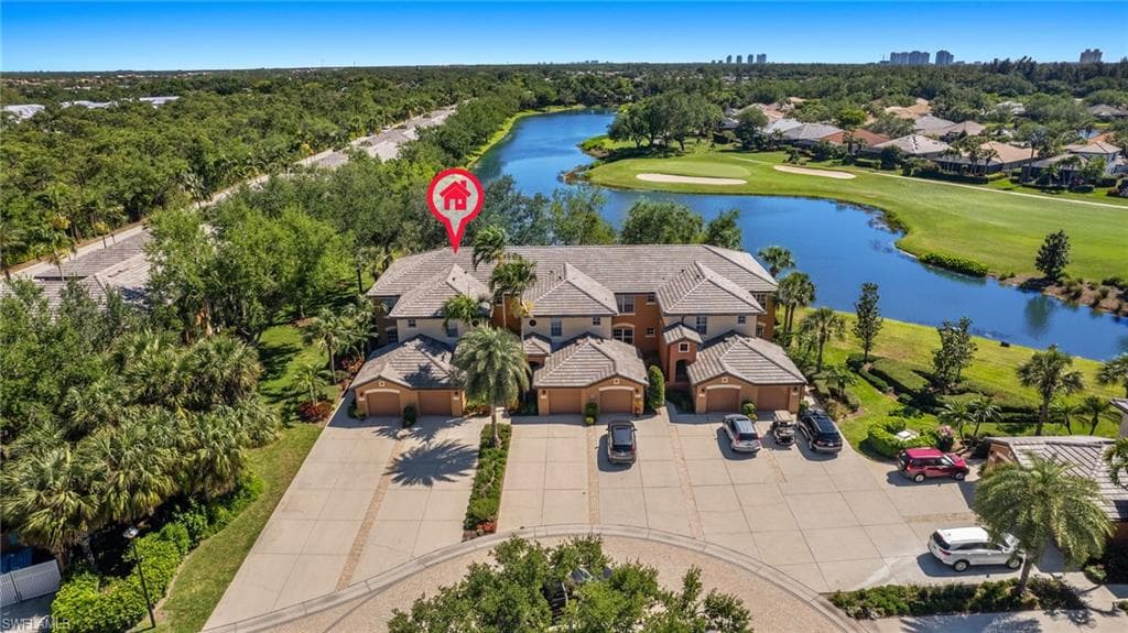 8250 Southern Hills CT 101 ESTERO, FL 33928