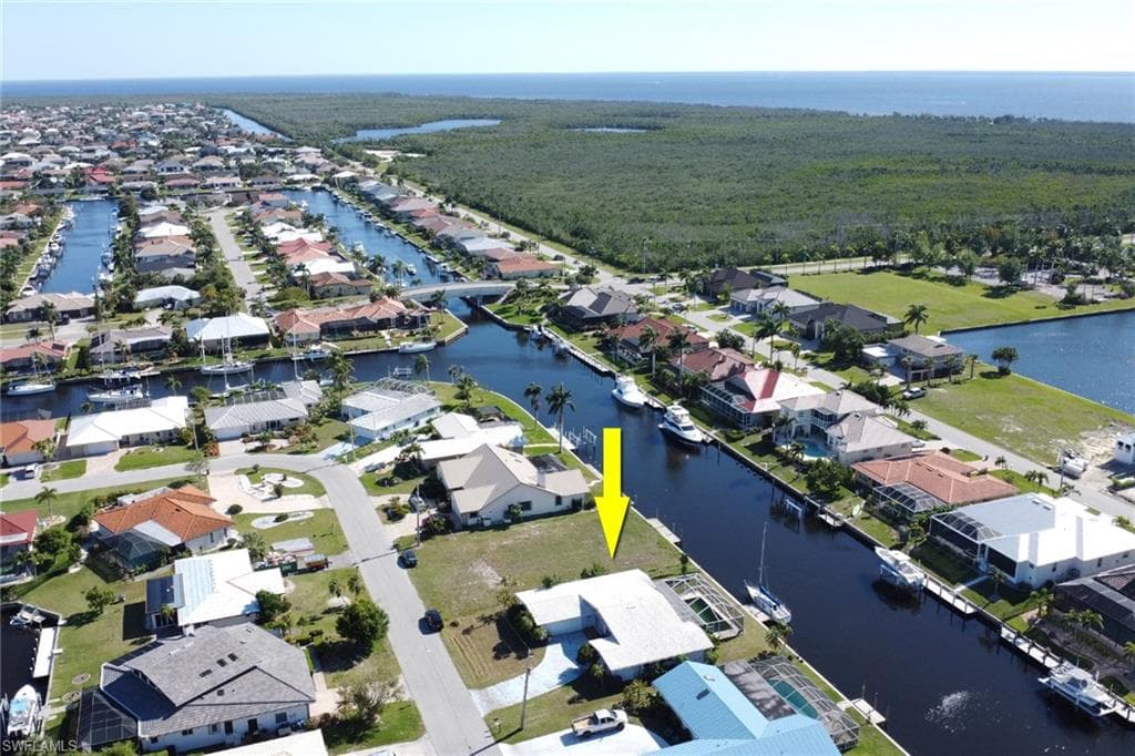 2817 Coral WAY PUNTA GORDA, FL 33950